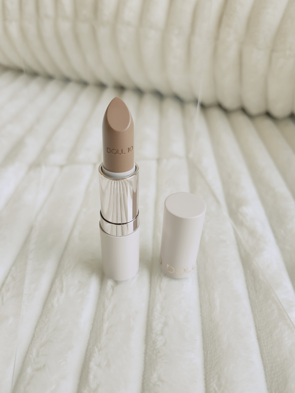 Doll 10 Peptide Plump Soft Focus Lip Color Mocha 514 Lipstick Sealed New 0.13oz